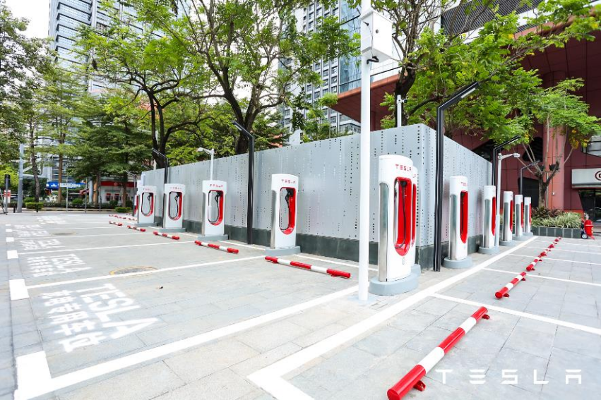 【新闻资料】新电纪元 畅行无忧，特斯拉超级充电站中国大陆极速突破第1000座324.png